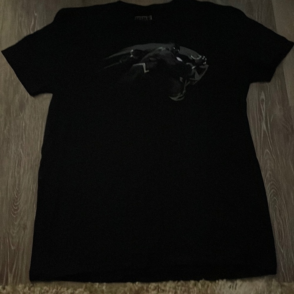 Loot Crate NEW Black Panther T-shirt M
